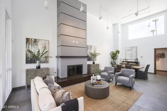 MLS: 6301342 Condo For Sale