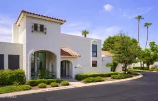 Photo #1: 6301342 Listing