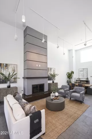 Photo #3: 6301342 Listing