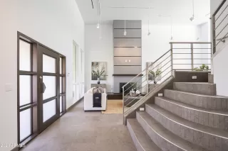 Photo #6: 6301342 Listing