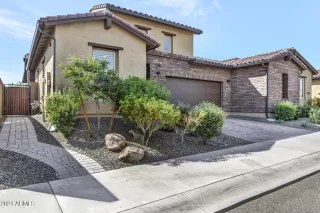 Photo #1: 6301343 Listing