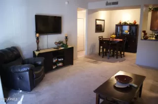 Photo #5: 6301490 Listing