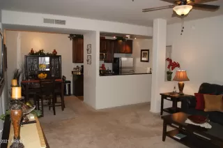 Photo #6: 6301490 Listing