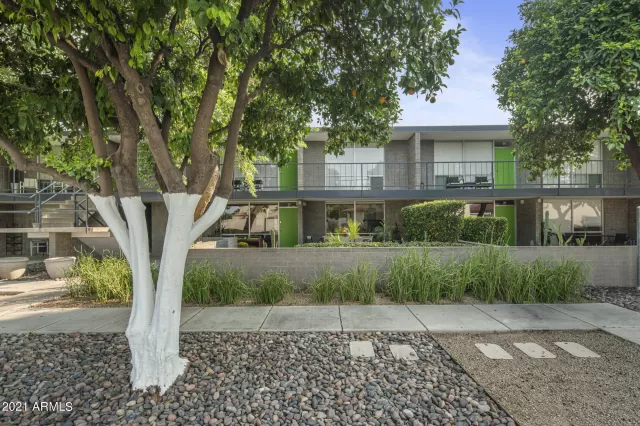 MLS: 6301549 Condo For Sale