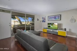 Photo #5: 6301549 Listing 