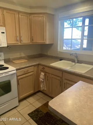 Photo #5: 6301748 Listing 