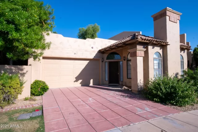 MLS: 6301967 Condo For Sale