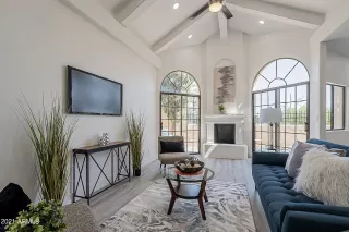 Photo #5: 6302050 Listing
