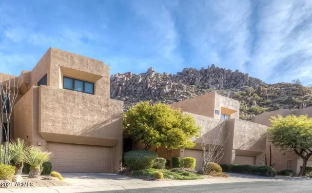 MLS: 6302098 Condo For Sale