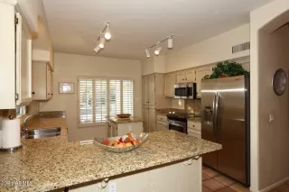 Photo #2: 6302686 Listing