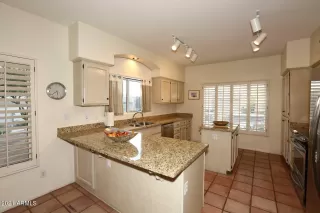 Photo #3: 6302686 Listing