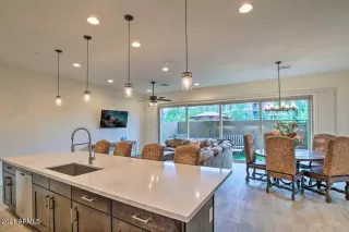 Photo #2: 6302692 Listing 