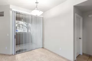 Photo #2: 6302785 Listing