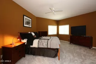 Photo #6: 6302830 Listing