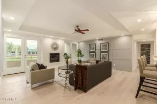 Photo #2: 6303081 Listing 