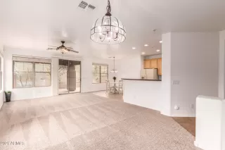 Photo #4: 6303096 Listing