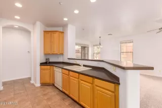 Photo #6: 6303096 Listing