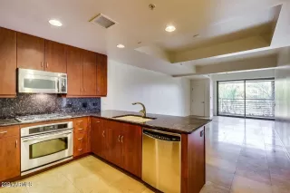 Photo #1: 6303192 Listing