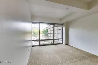 Photo #6: 6303192 Listing