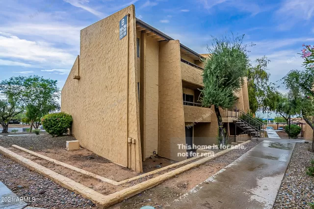 MLS: 6303414 Condo For Sale