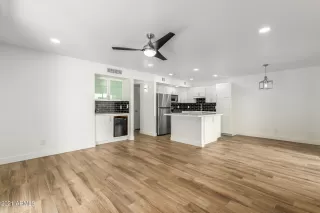 Photo #1: 6303666 Listing 