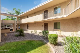Photo #2: 6303914 Listing