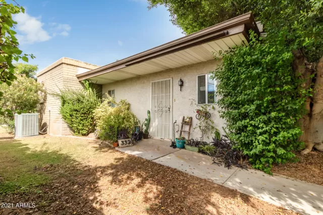 MLS: 6303930 Condo For Sale