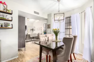 Photo #6: 6303993 Listing 