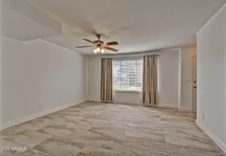 Photo #4: 6304415 Listing