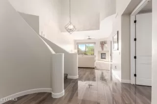 Photo #1: 6304471 Listing 