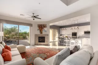 Photo #2: 6304471 Listing 