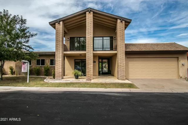 MLS: 6305246 Condo For Sale