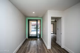 Photo #2: 6305246 Listing 