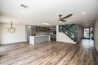 Photo #4: 6305246 Listing 