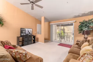 Photo #3: 6305290 Listing
