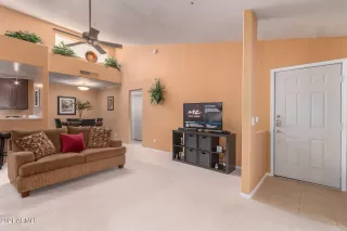 Photo #6: 6305290 Listing