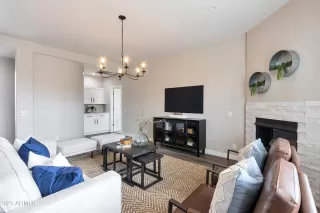 Photo #6: 6305373 Listing