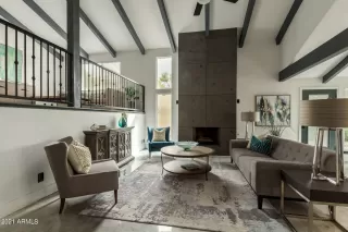 Photo #4: 6305448 Listing