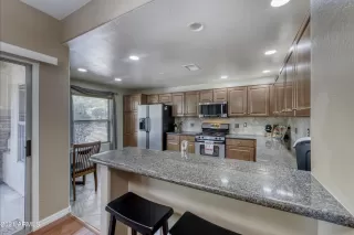 Photo #1: 6305500 Listing 
