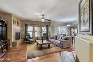 Photo #3: 6305500 Listing 