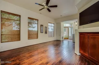 Photo #5: 6305644 Listing