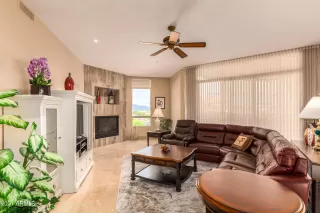 Photo #2: 6305671 Listing