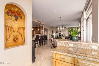 Photo #5: 6305671 Listing