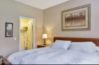 Photo #5: 6305704 Listing