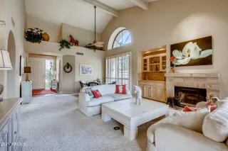 Photo #4: 6305725 Listing