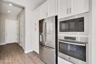 Photo #5: 6305798 Listing