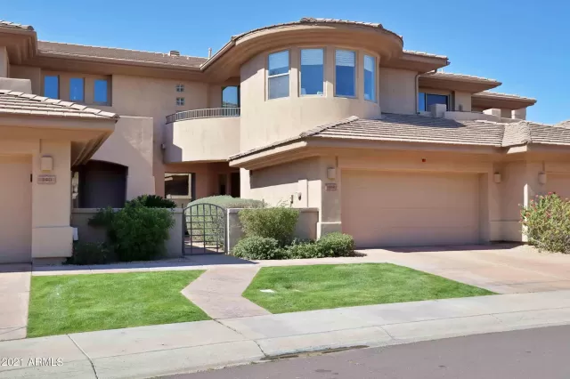 MLS: 6305875 Condo For Sale