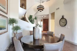 Photo #4: 6305875 Listing