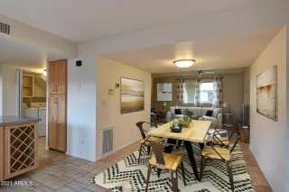 Photo #4: 6305901 Listing 