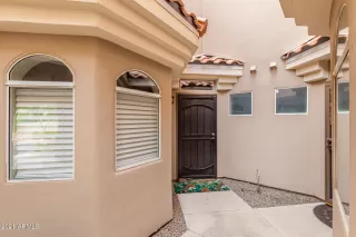 Photo #2: 6305929 Listing